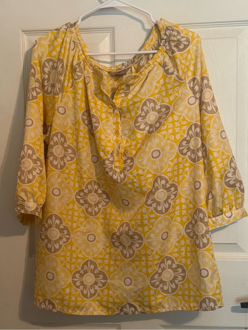 White Stag Yellow and Tan Floral Peasant Tunic